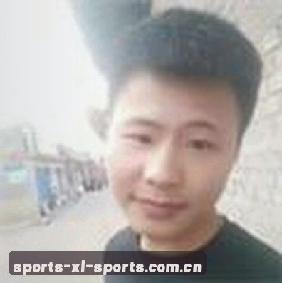 黄丽